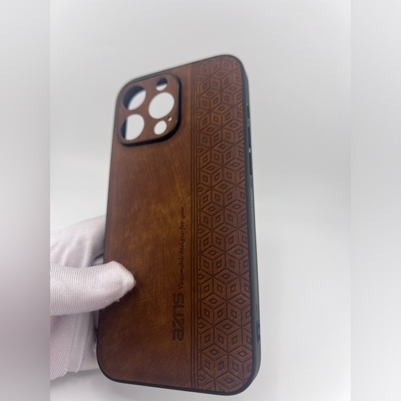 iPhone 16 Pro Max Case Vintage Wood Grain,Etched Geometric Design,Slim & Durable - Picture 5 of 5